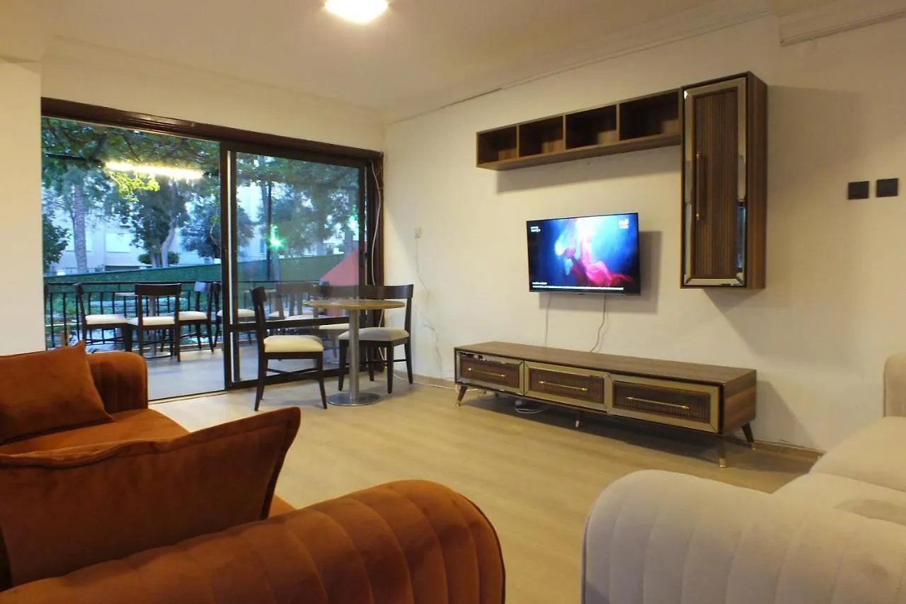 Avalon Otel Kusadasi